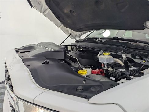 Used 2022 RAM 2500 Big Horn w/ Level C Equiment Group image 37