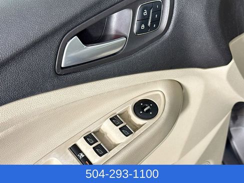 Used 2013 Ford Escape SEL FWD image 17