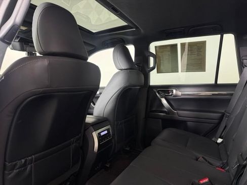 Used 2023 Lexus GX 460 Premium w/ Premium Package AWD/4WD image 33