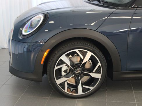New 2026 MINI Cooper S image 11