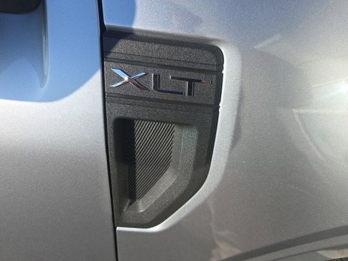 Used 2024 Ford Maverick XLT w/ XLT Luxury Package image 8