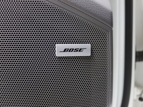 Used 2019 Porsche Cayenne image 29