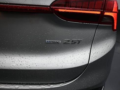 Used 2023 Hyundai Santa Fe Limited AWD/4WD image 5