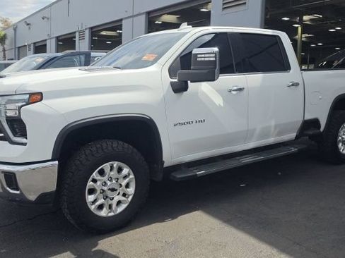 Used 2024 Chevrolet Silverado 2500 LTZ AWD/4WD image 1