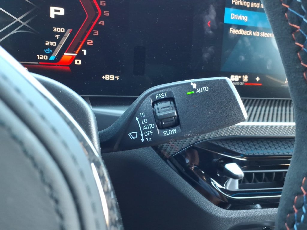 Used 2027 BMW M4 xDrive Competition w/ Carbon Package AWD/4WD image 37