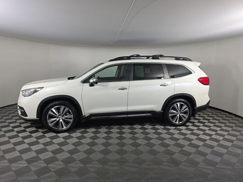 Used 2022 Subaru Ascent Touring w/ Popular Package #2A AWD/4WD image 2