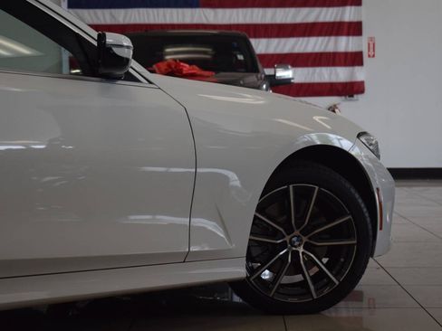 Used 2019 BMW 330i Sedan w/ Driving Assistance Package RWD image 32
