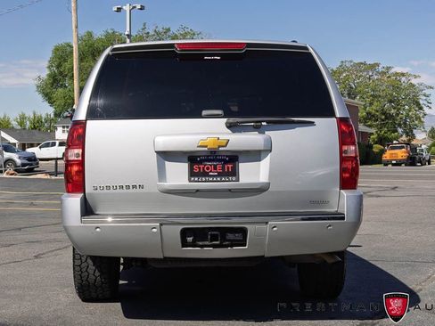 Used 2014 Chevrolet Suburban LTZ AWD/4WD image 19