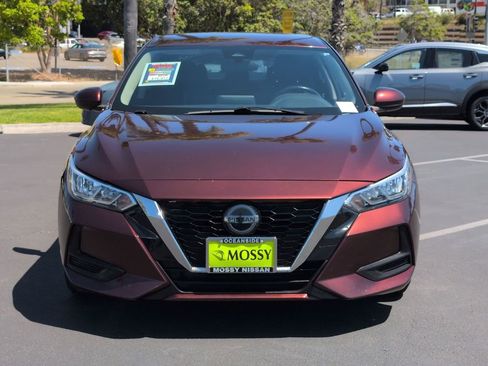 Used 2021 Nissan Sentra SV FWD image 3