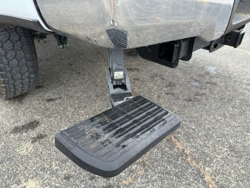 Used 2022 Ford F350 XL w/ Power Equipment Group image 15