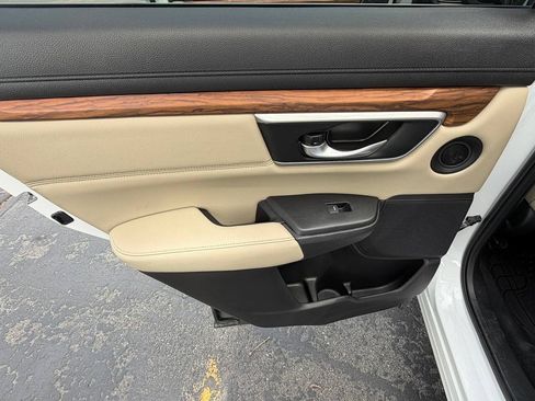 Used 2020 Honda CR-V EX-L image 16