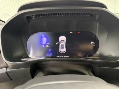 Used 2023 Volvo XC40 Recharge Plus AWD/4WD image 14