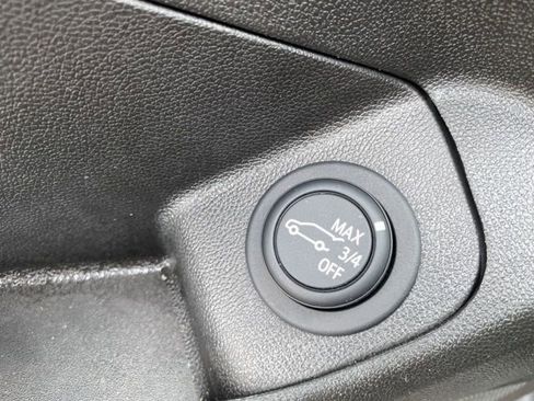 Used 2023 GMC Terrain Denali image 23