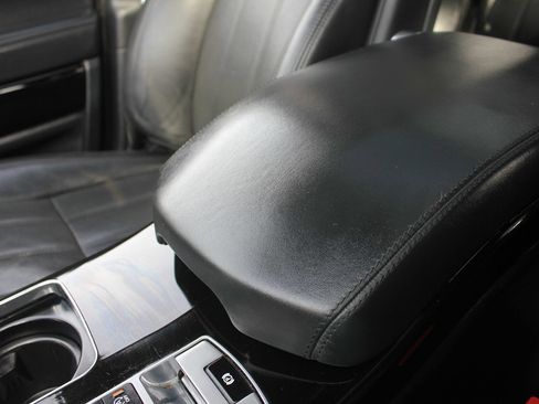 Used 2015 Land Rover Range Rover HSE image 20