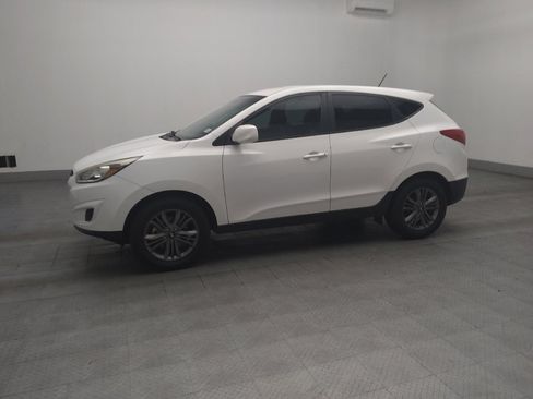 Used 2015 Hyundai Tucson GLS w/ Option Group 02 FWD image 2