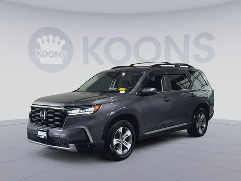 Used 2023 Honda Pilot EX-L image 5