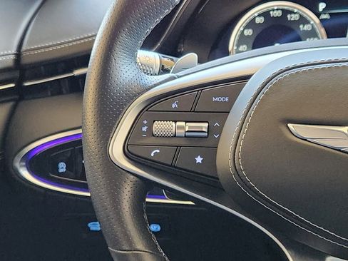 Used 2025 Genesis GV70 2.5T Sport Prestige w/ Sport Prestige Package image 27