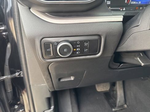 Certified 2023 Ford Explorer XLT w/ Equipment Group 202A image 20