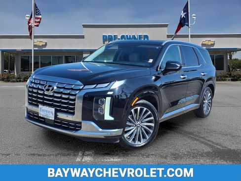 Used 2024 Hyundai Palisade Calligraphy image 1