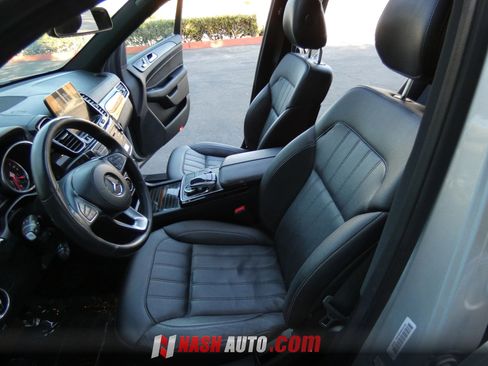 Used 2017 Mercedes-Benz GLS 450 4MATIC image 46