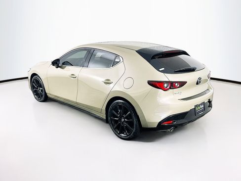 Used 2024 MAZDA MAZDA3 s image 5