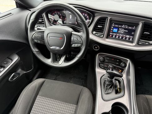 Used 2019 Dodge Challenger SXT w/ Blacktop Package RWD image 20