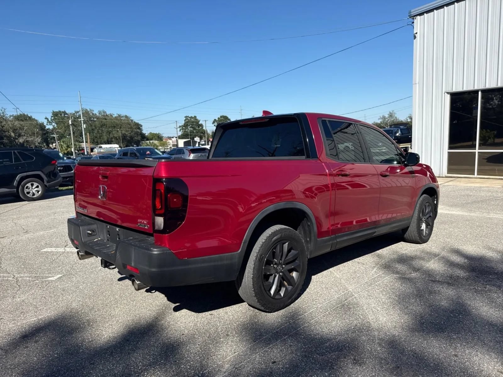 Used 2023 Honda Ridgeline Sport image 9