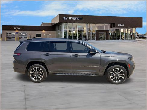 Used 2023 Jeep Grand Cherokee L Overland AWD/4WD image 8