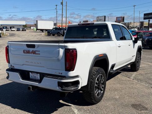 Used 2023 GMC Sierra 2500 AT4 w/ Gooseneck/5TH Wheel Package AWD/4WD image 5