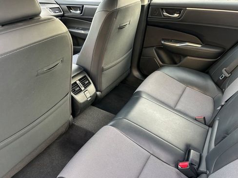 Certified 2021 Honda Clarity Plug-In Hybrid image 13