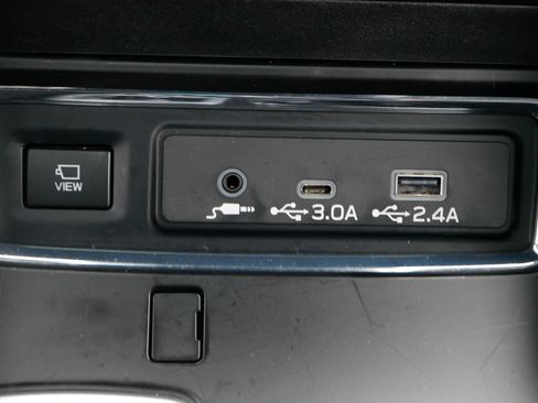 Certified 2025 Subaru Ascent Limited w/ Popular Package #2 image 28