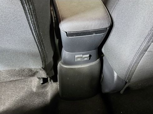 Used 2023 Nissan Kicks S image 29