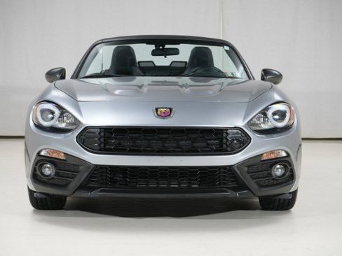 Used 2017 FIAT 124 Spider Abarth image 10