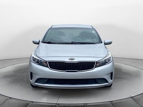 Used 2018 Kia Forte LX image 8