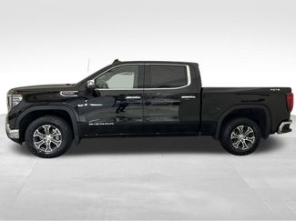 Used 2025 GMC Sierra 1500 SLT video 2