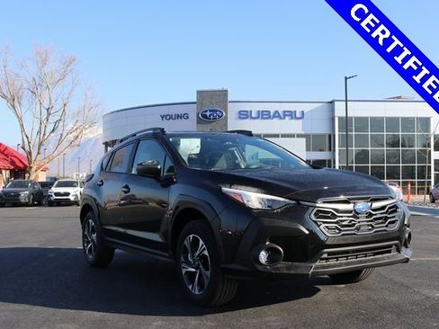 Used 2025 Subaru Crosstrek 2.0i Premium image 1