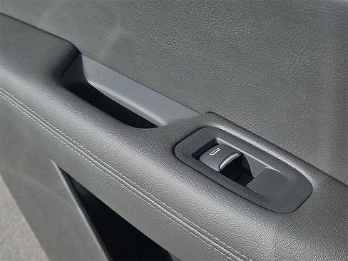 New 2025 Cadillac XT6 Sport w/ LPO, Onyx Lite Package image 21