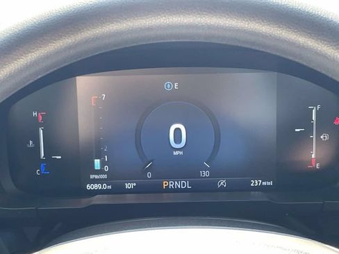 Certified 2025 Ford Maverick XLT w/ 4K Tow Package AWD/4WD image 19