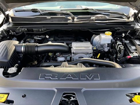 Used 2023 RAM 1500 Big Horn AWD/4WD image 37