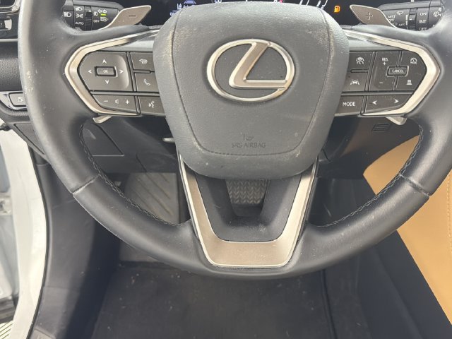 Used 2025 Lexus NX 250 FWD w/ Accessory Package (Z1) image 11