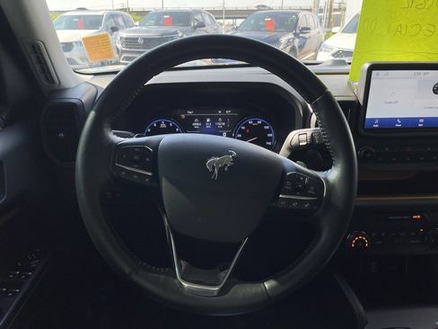 Used 2022 Ford Bronco Sport Badlands image 13