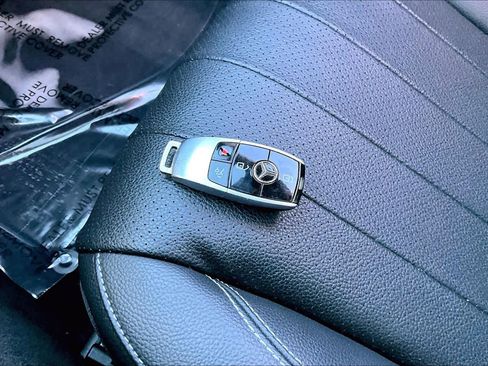 Used 2022 Mercedes-Benz E 350 4MATIC Sedan image 14