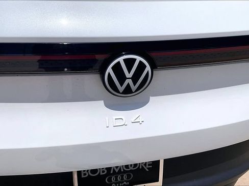 Used 2023 Volkswagen ID.4 Pro S RWD image 33