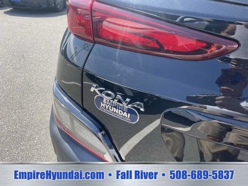 Used 2023 Hyundai Kona SEL w/ Convenience Package AWD/4WD image 5