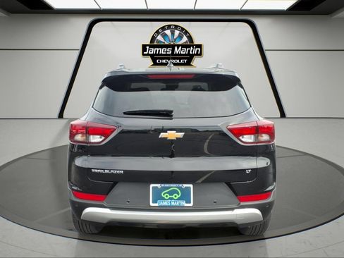 Certified 2024 Chevrolet TrailBlazer LT w/ Driver Confidence Package FWD image 5