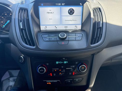 Used 2019 Ford Escape SE AWD/4WD image 16