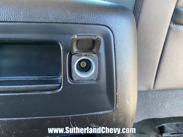 Used 2018 Chevrolet Silverado 2500 LTZ w/ Vortec Plus Package AWD/4WD image 44