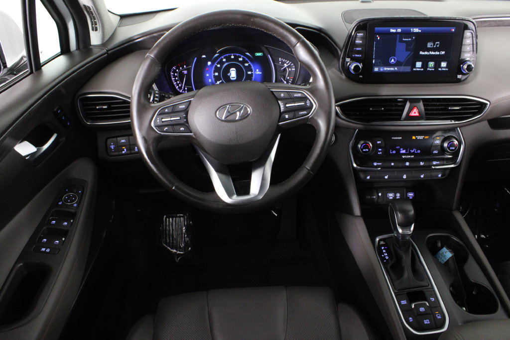 Used 2020 Hyundai Santa Fe Limited FWD image 9