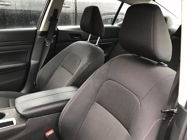 Used 2025 Nissan Altima 2.5 SV FWD image 4