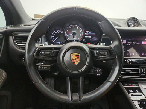 Used 2022 Porsche Macan GTS AWD/4WD image 16
